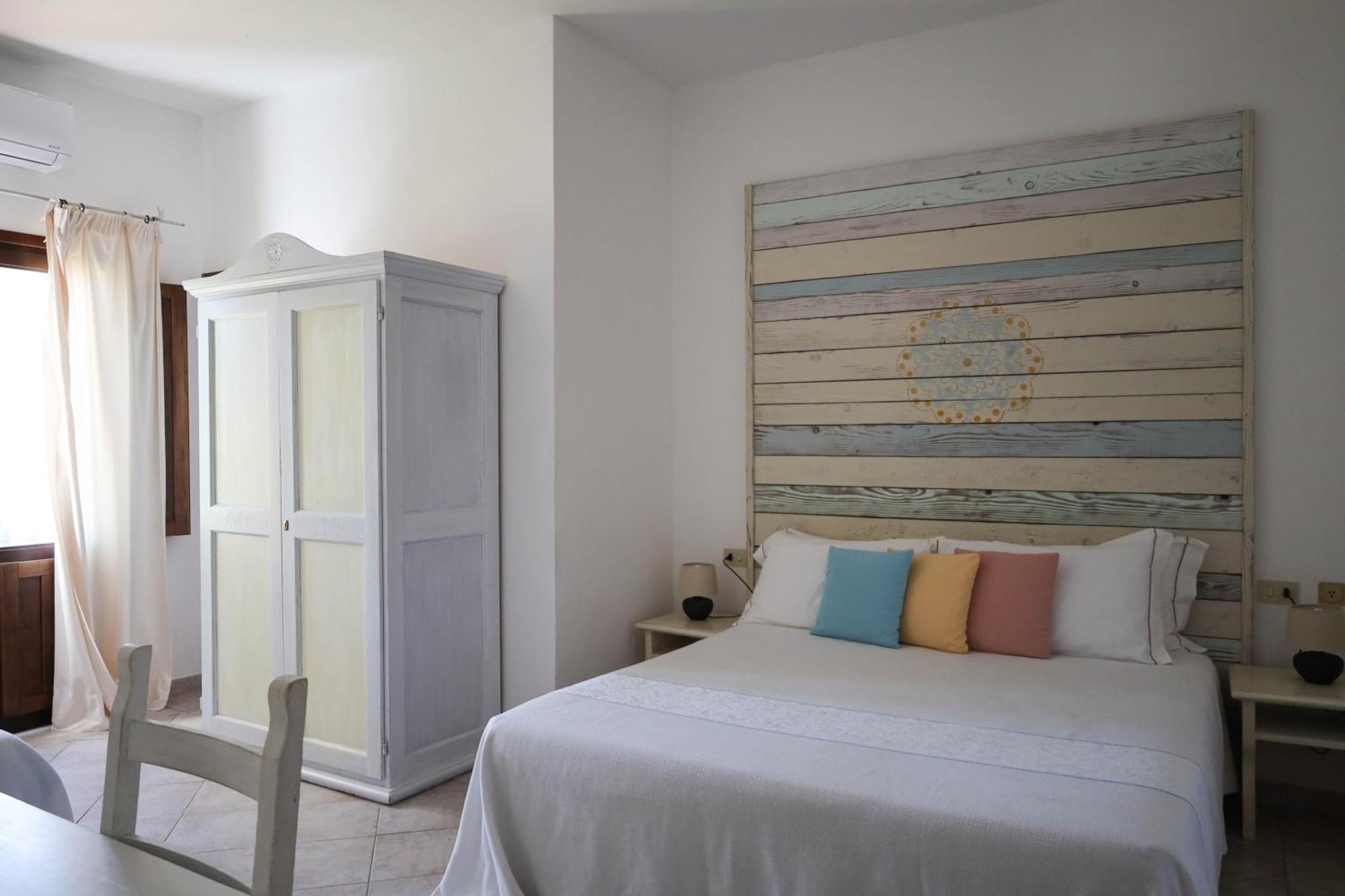 Boutique Hotel Sant'Andrea & Relais 산판탈레오 외부 사진