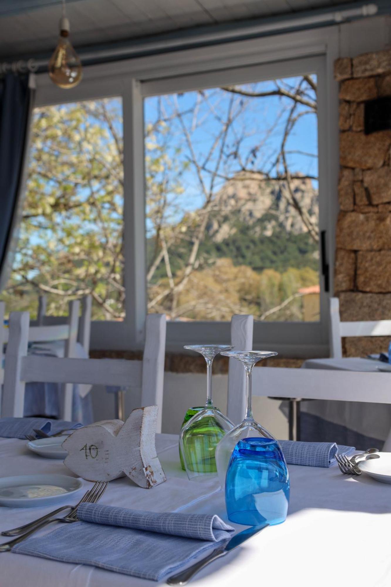 Boutique Hotel Sant'Andrea & Relais 산판탈레오 외부 사진