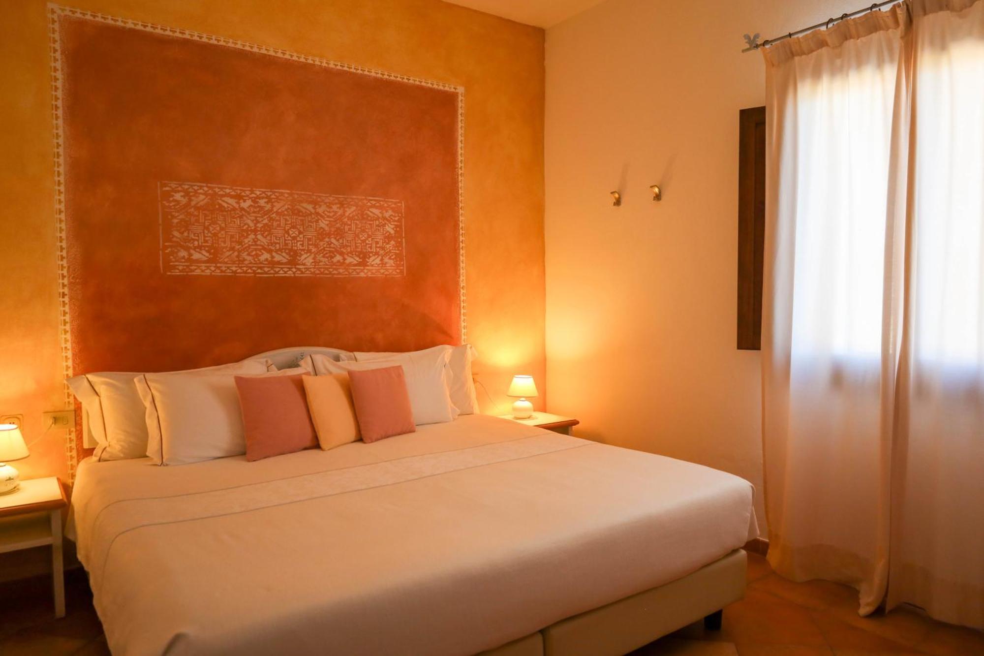 Boutique Hotel Sant'Andrea & Relais 산판탈레오 외부 사진