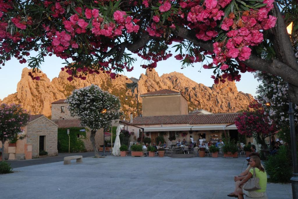 Boutique Hotel Sant'Andrea & Relais 산판탈레오 외부 사진