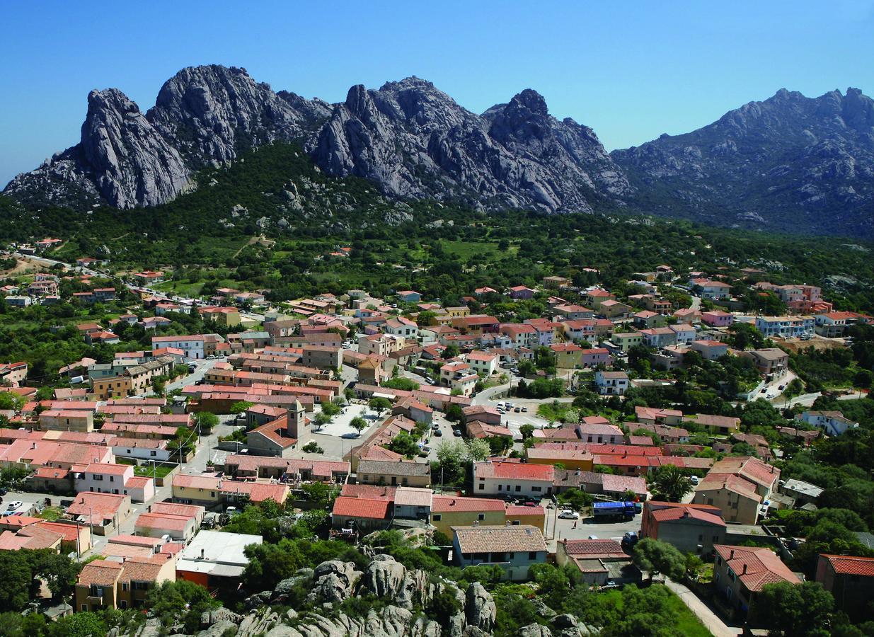 Boutique Hotel Sant'Andrea & Relais 산판탈레오 외부 사진