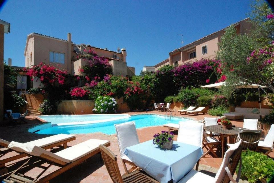 Boutique Hotel Sant'Andrea & Relais 산판탈레오 외부 사진
